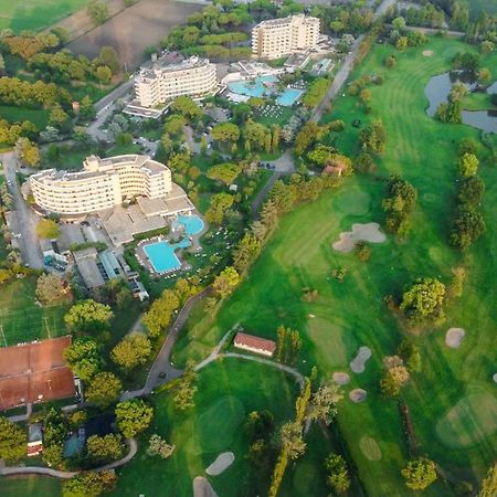 Galzignano Resort Terme & Golf - Hotel Majestic 갈지냐노 외부 사진