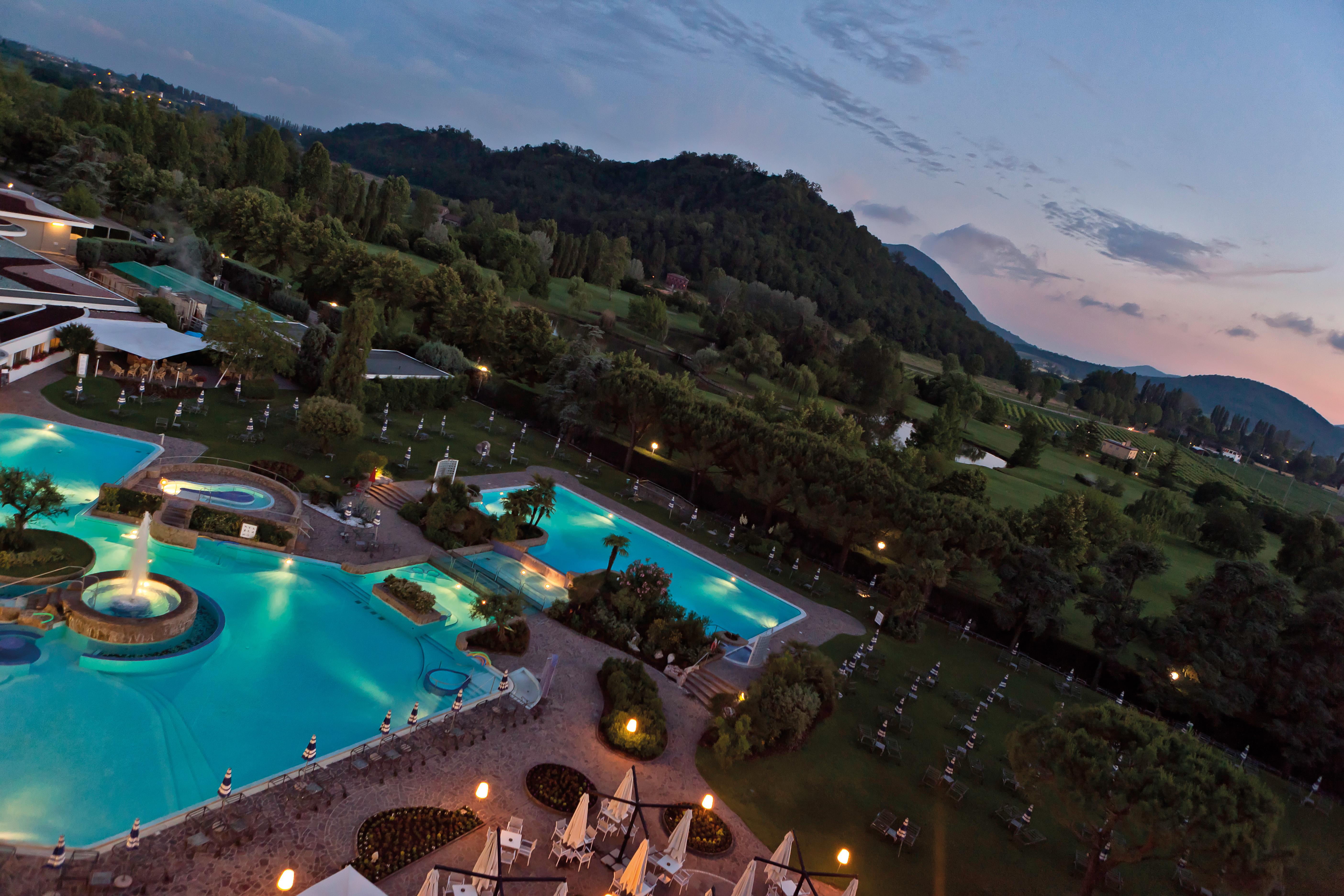 Galzignano Resort Terme & Golf - Hotel Majestic 갈지냐노 외부 사진