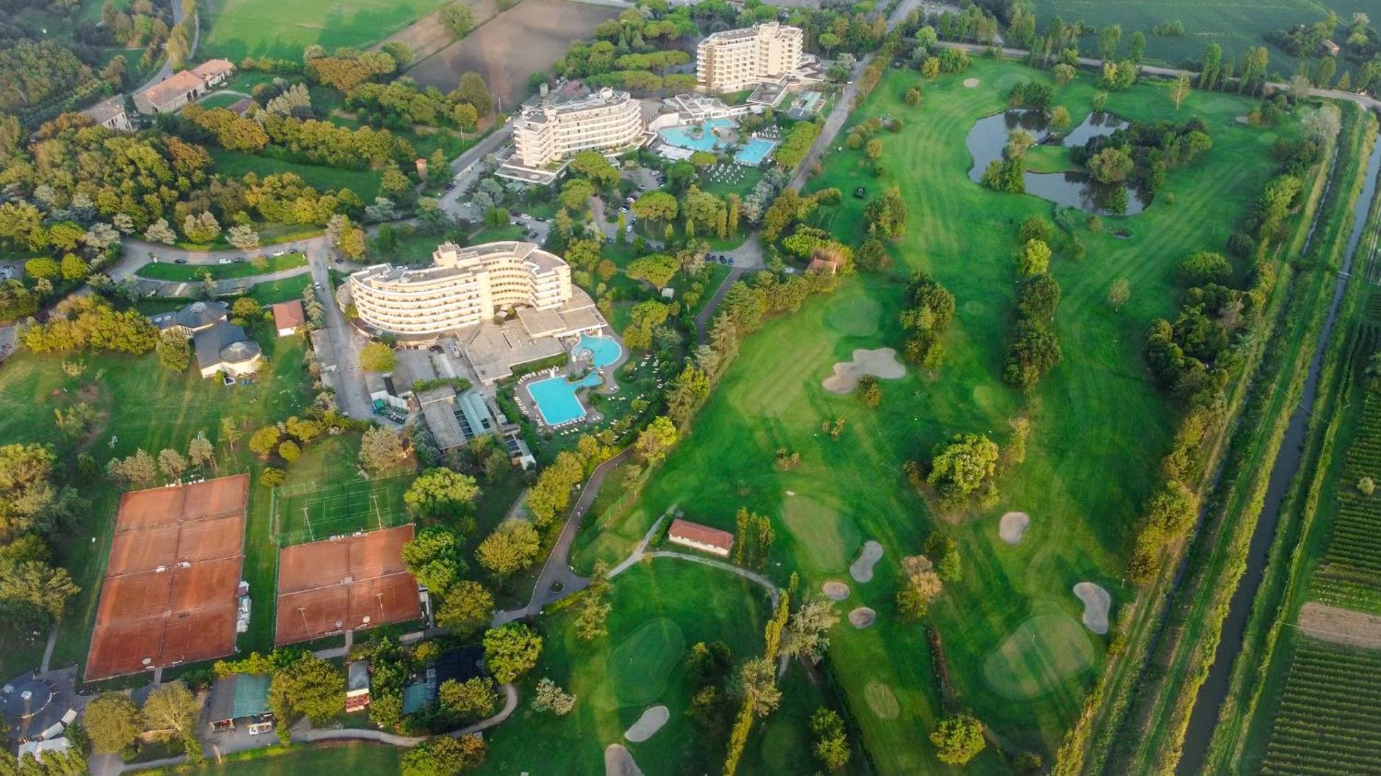 Galzignano Resort Terme & Golf - Hotel Majestic 갈지냐노 외부 사진